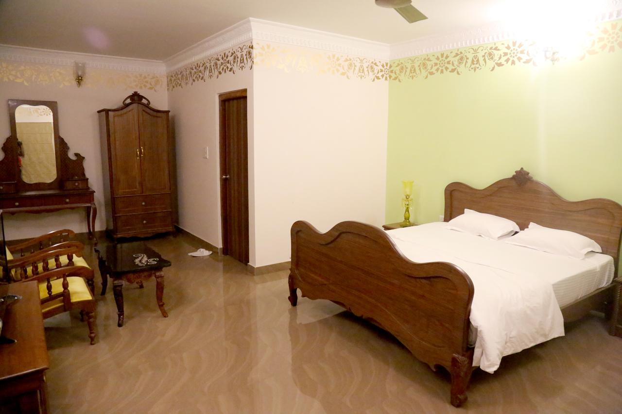 Vijaigarh Kothi - Heritage Boutique Varanasi Exterior foto