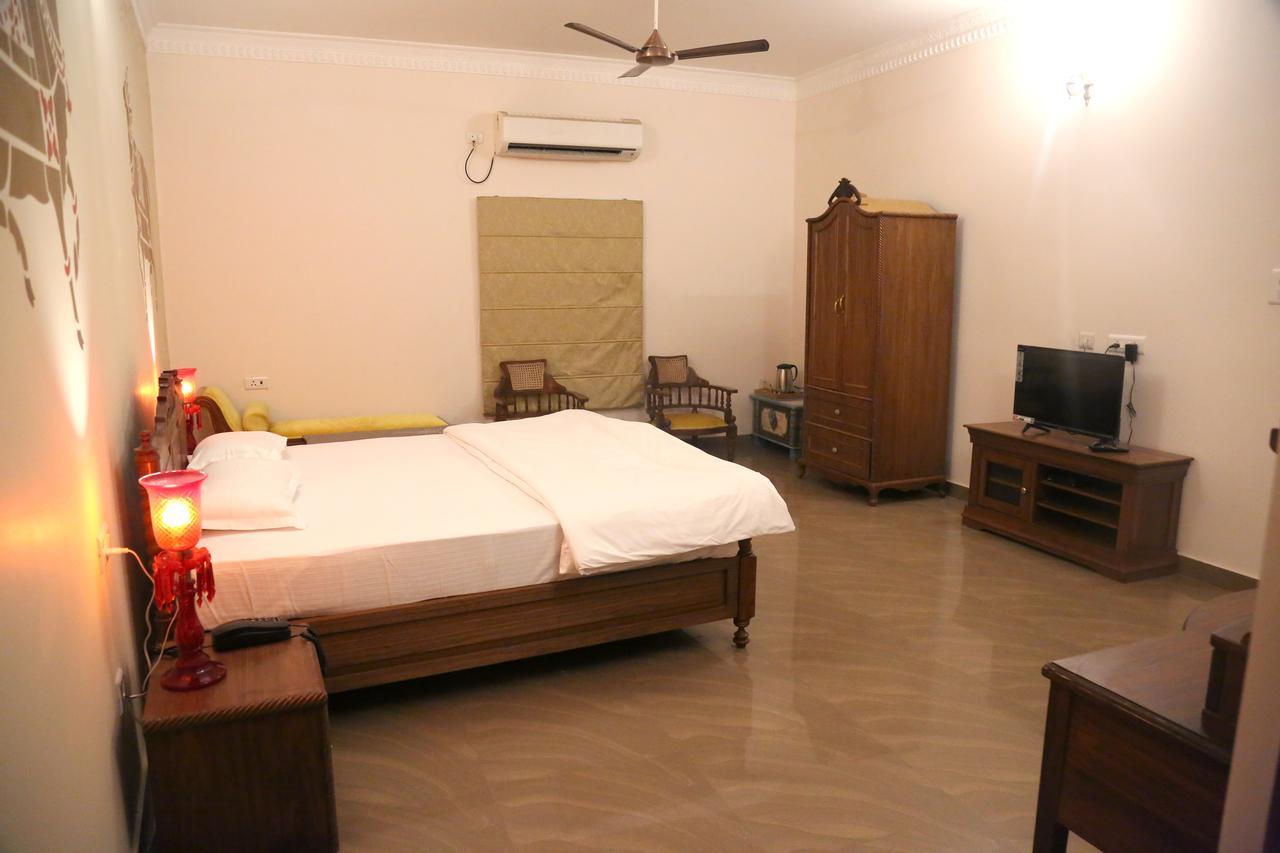 Vijaigarh Kothi - Heritage Boutique Varanasi Exterior foto