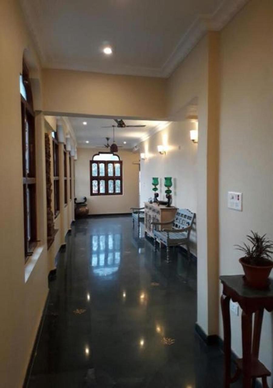 Vijaigarh Kothi - Heritage Boutique Varanasi Exterior foto